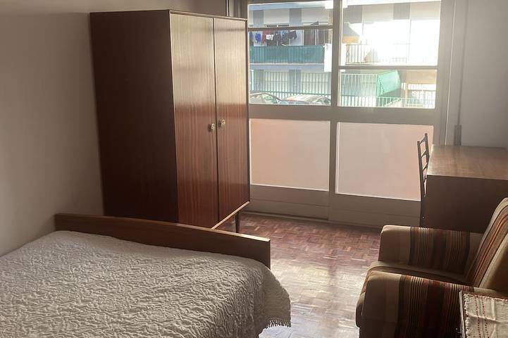 Appartement entier, Comfortable Bedroom at Bairro dos Capuchos in Leiria, Pousos, Barreira e Cortes, Leiria
