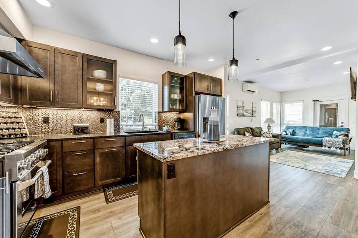 Apartament wakacyjny dla 6 osób, z balkon i widok w Oregon