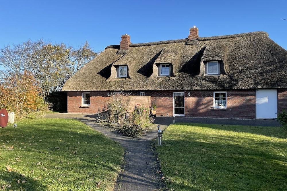 Ida's Hus - Drei Schlafzimmer Wohnung, Schläft 6 in Tilli (Perlworm), Pellworm