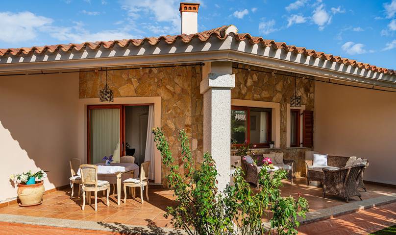 Villa voor 4 personen, met tuin in Costa Rei