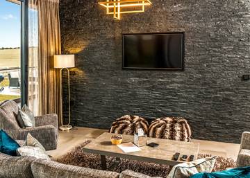 Chalet for 6 People in Bestwood St Albans, England, Photo 3