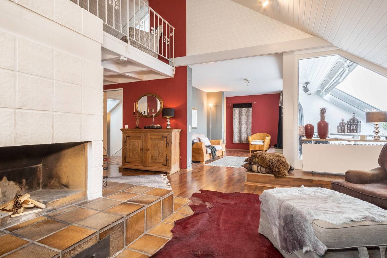 Ganze Wohnung, Ferienwohnung "Dachatelier Überlingen" in Bodenseenähe mit Balkon & Dachterrasse in Überlingen, Region Bodensee-Oberschwaben