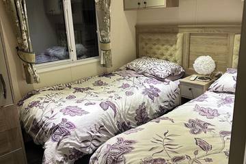 Static Caravan for 8 People in Thornton-Cleveleys, Lancashire, Photo 1
