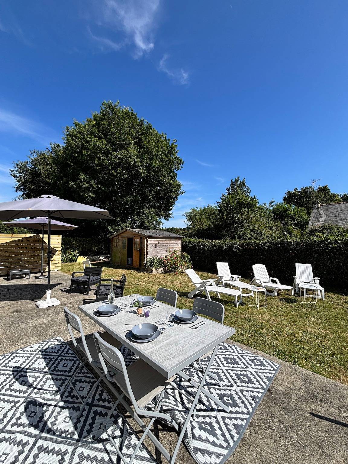Casa vacacional 'Maison Gicquel' con terraza privada y jardín privado in Le Tour-du-Parc, Côte des Mégalithes