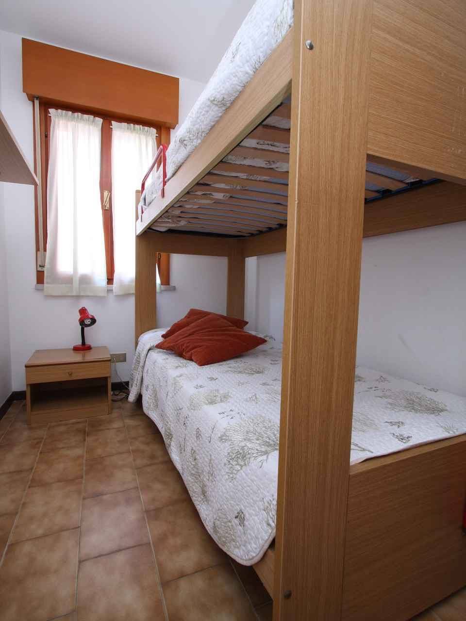 Apartamento vacacional entero, Apartamento vacacional con piscina y aire acondicionado  in Lignano Pineta, Lignano Sabbiadoro