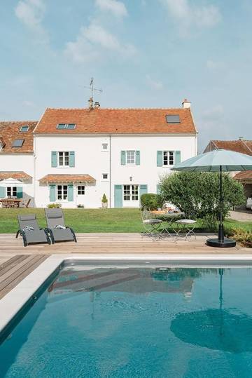 Chambre d’hôte pour 2 personnes, avec vue ainsi que jardin et piscine, animaux acceptés à Jouarre