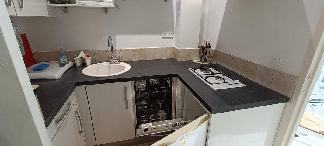 Maison d’hôte pour 2 personnes, avec piscine ainsi que jardin et vue à Callian - 4