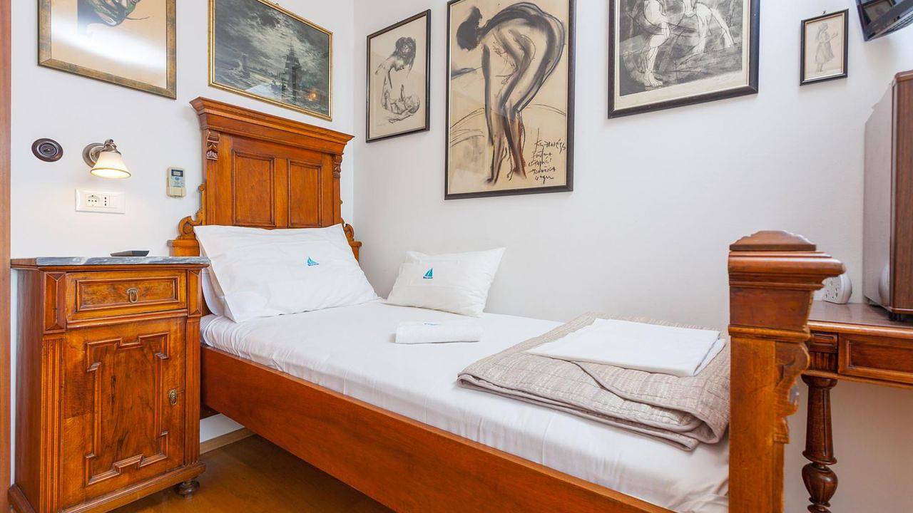 Cały apartament wypoczynkowy, Zimmer für 1 Person (13 m²) in Makarska in Makarska, Riwiera Makarska