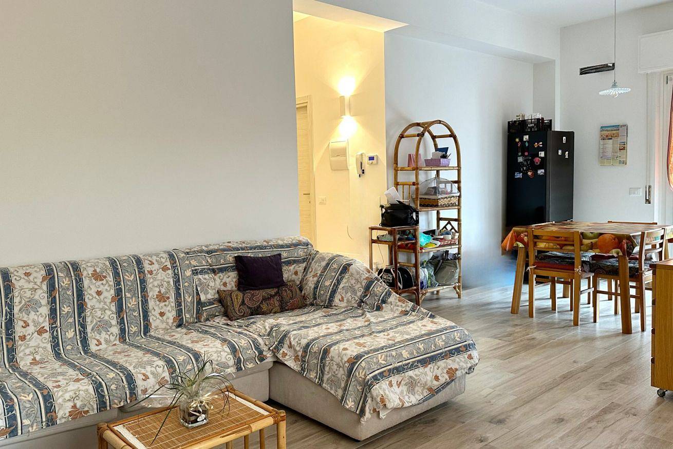 Entire apartment, Se102 - Senigallia, comfortable two-room apartment a stone's throw from the sea in Senigallia, Senigallia (Municipality)