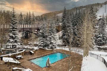 Chalet for 4 Guests in Vail Ski Resort, Vail, Picture 3