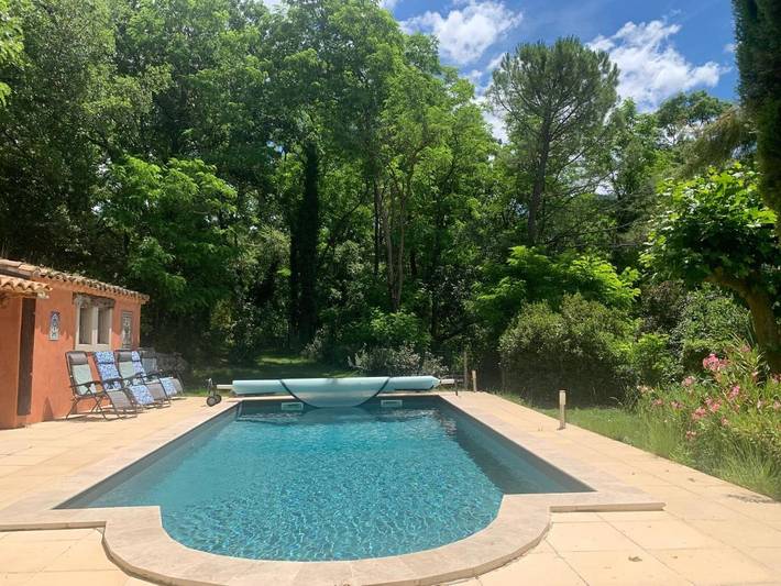 Location de vacances pour 6 personnes, avec jardin ainsi que piscine et vue à Les Pilles - 4