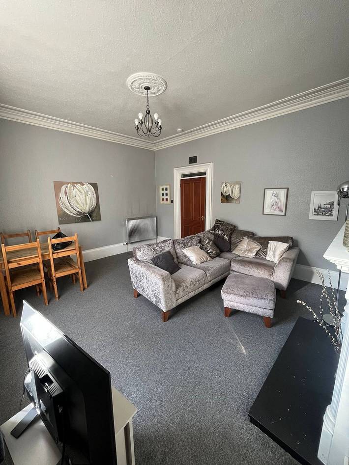 Last minute apartment for 3 people in Aberdeen