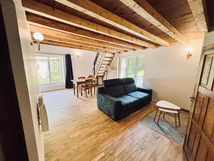 Location de vacances pour 5 personnes, avec vue et terrasse, animaux acceptés dans Jujurieux - 2
