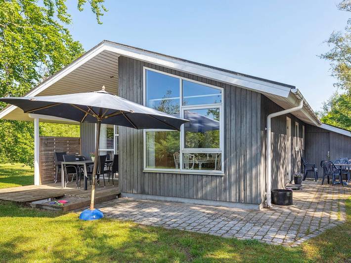 Ferienhaus für 6 Personen, mit Terrasse und Garten in Nordjütland