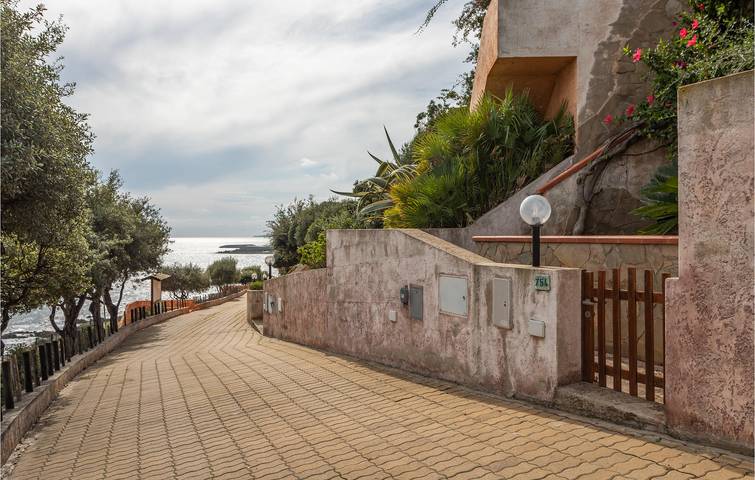Ferienhaus für 8 Personen, mit Terrasse