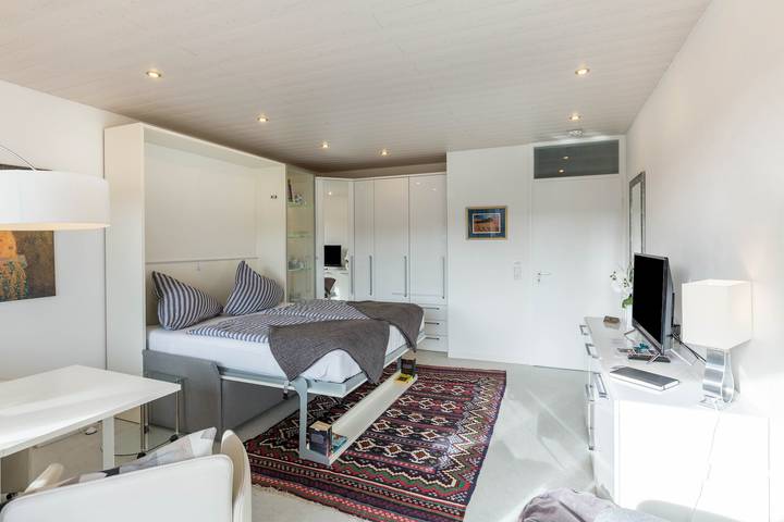 Ganze Wohnung, Moderne Ferienwohnung "Urs" mit Bergblick, Balkon, Sauna & Pool in Schönwald im Schwarzwald, Südschwarzwald