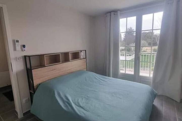 Villa located a 10-minute walk from the charming Provençal village of Grans in Grans, Mittelmeerküste (Frankreich)