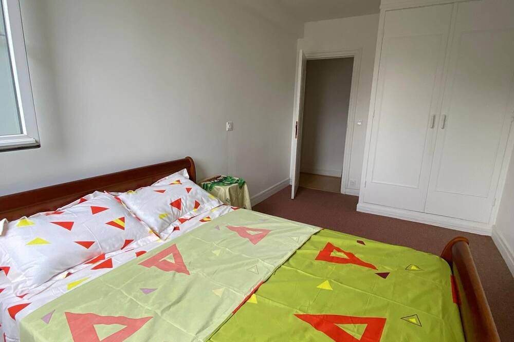 Apartamento entero, Apartment 71 m2- Ory Two Steps from Orly Airport in Athis-Mons, Essonne