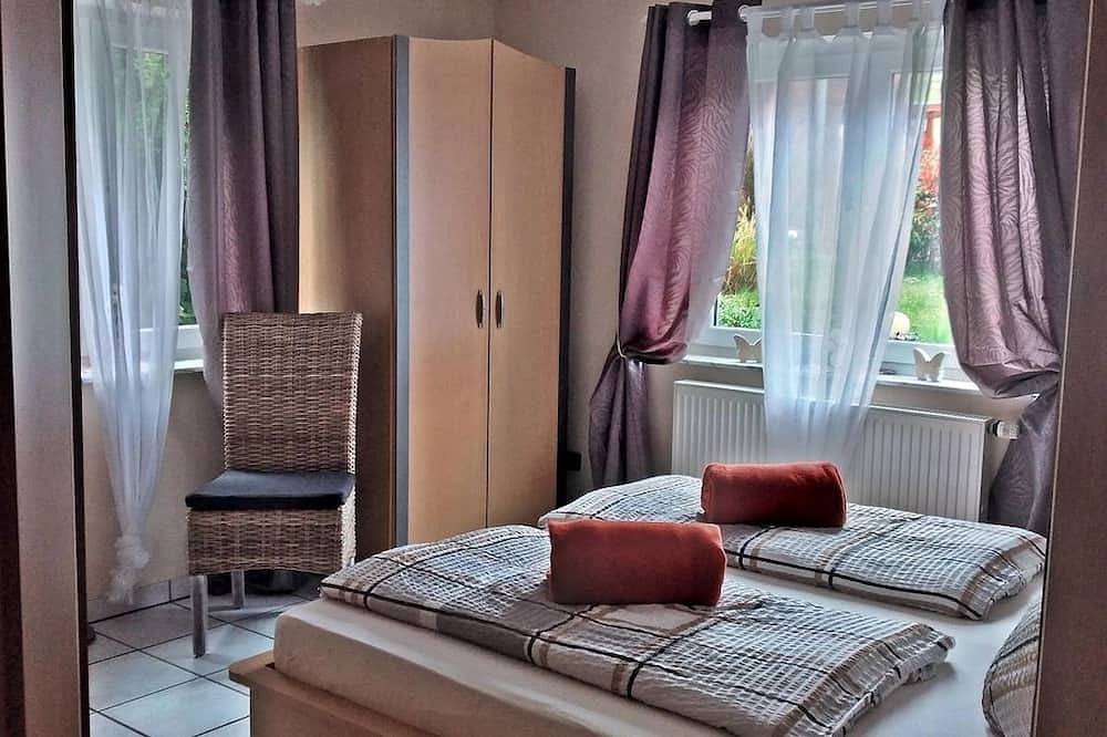 Ganze Wohnung, Ferienwohnung Haus am Pfalzhof in Dernbach, Südliche Weinstraße