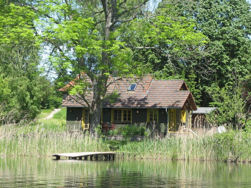 Seeidyll Comthurey - Weidenhaus in Wokuhl-Dabelow, Mecklenburg-Strelitz