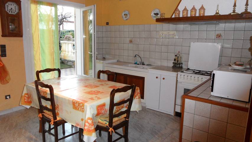 Gîte pour 2 personnes, avec jardin et piscine, animaux acceptés à Pézenas - 4