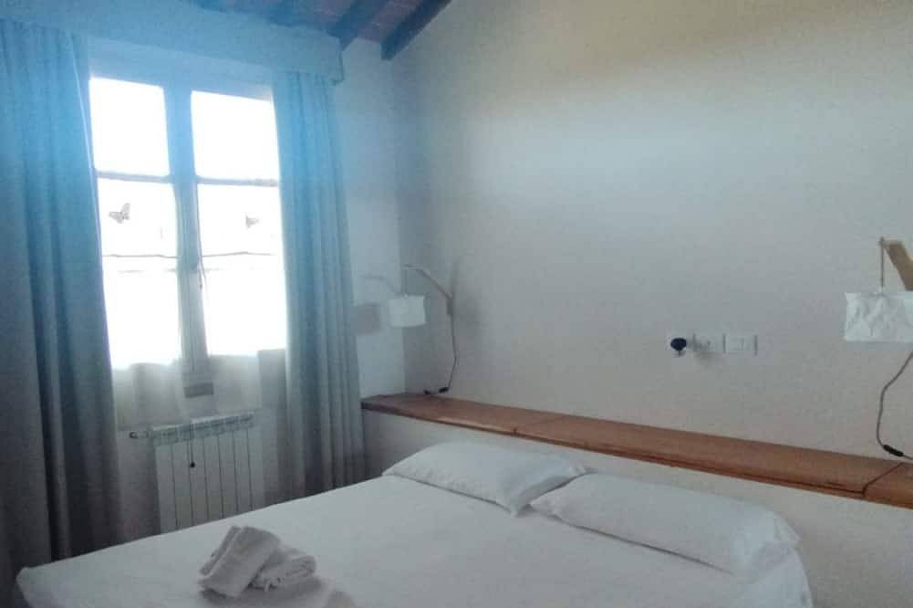 Appartamento intero, Fattoria Palazzeta terratetto bilocale su 2 livelli in Mazzanta, Costa degli Etruschi