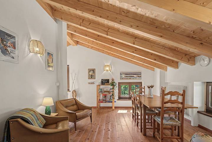 Bed and Breakfast 'Formigher' con Vista Montagna e Wi-Fi in Limana, Prealpi Carniche