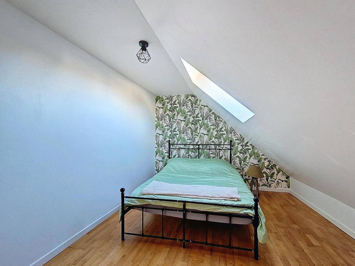 Appartement entier, Two-Bedroom Apartment in Annet-sur-Marne, Seine-et-Marne
