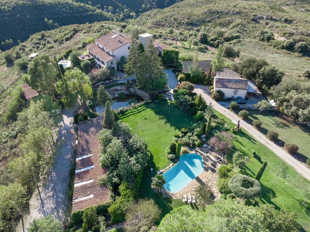Villa 'La Masia' avec vue sur les montagnes, piscine privée et Wi-Fi in El Bruc, Barcelone l'intérieur des terres