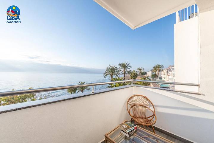 Apartamento para 5 personas, con vistas y terraza en Alcocéber