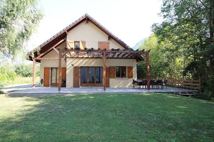 Casa de vacaciones para 10 personas, con jardín y terraza, Se admiten mascotas - 1