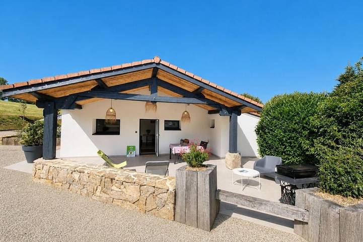 Gîte pour 3 personnes, avec Terrasse et Jardin