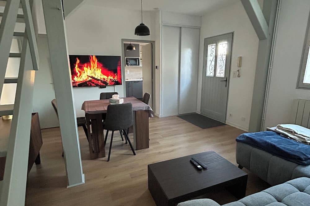 House & terrace - 2 steps from Stade de l'Aube in Troyes, Aube