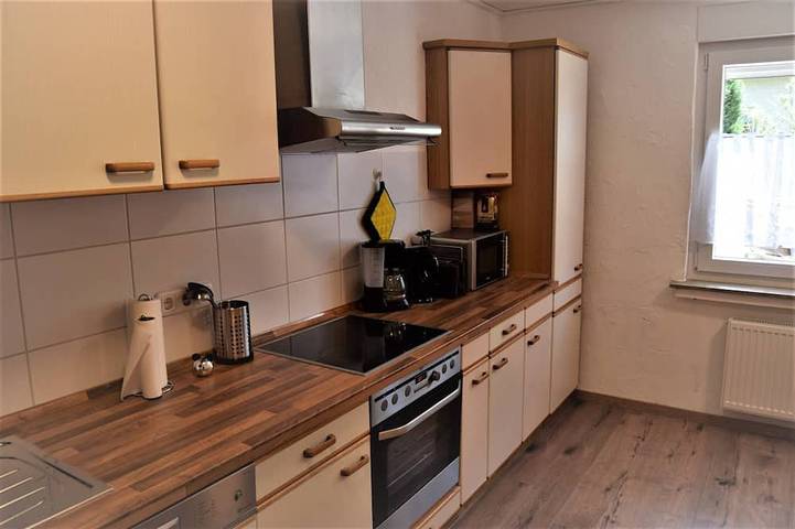 Ferienwohnung für 4 Personen, mit Balkon und Garten in Kierspe