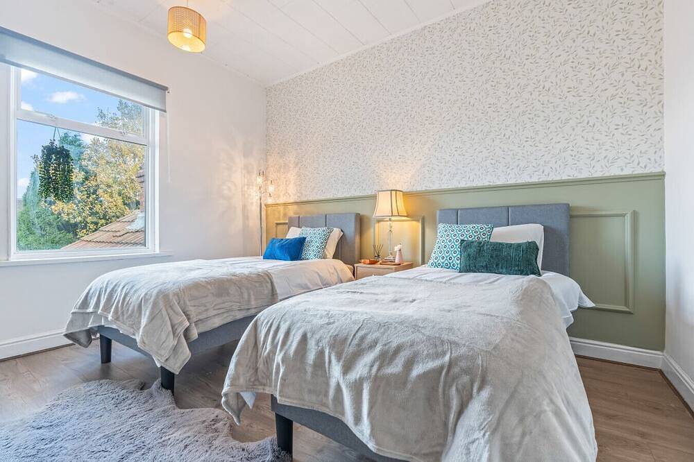 Charming House • City Centre • Free Parking • Self-Check-In • Fast Wifi in Coventry, Birmingham e dintorni