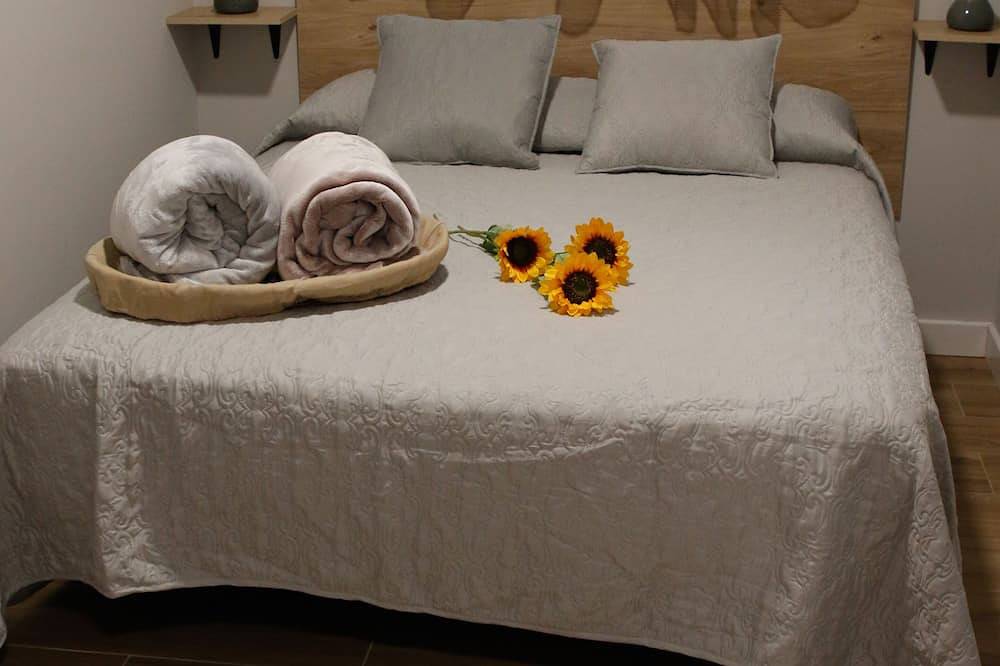 Apartamento entero, Apartamentos Tierra de Lavanda- Fuente del Jardin in Brihuega, La Alcarria