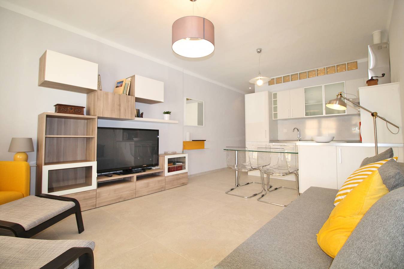 Entire apartment, 1018 Casa Pueblo 100A in Senorio de Capistrano, El Capistrano