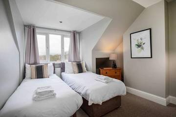 Apartment for 7 People in Sheffield, South Yorkshire, Photo 2