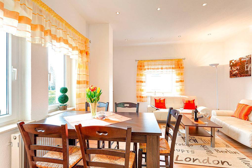 Ganze Ferienwohnung, Haus Diana, Nr. 4 in Zinnowitz, Usedomer Norden