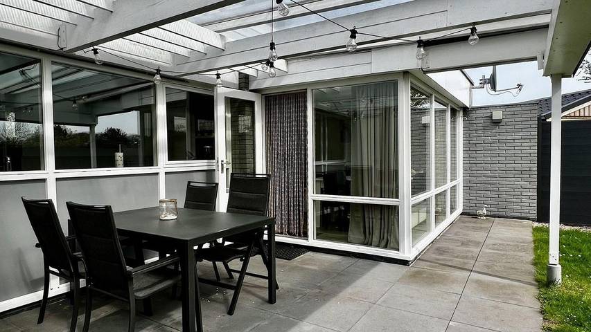 Ferienhaus für 4 Personen, mit Terrasse und Garten in Nordholland