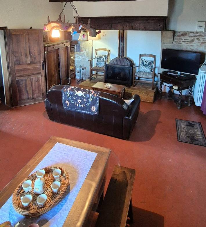 Location de vacances pour 5 personnes, avec jardin, adapté aux familles à Prudhomat - 2