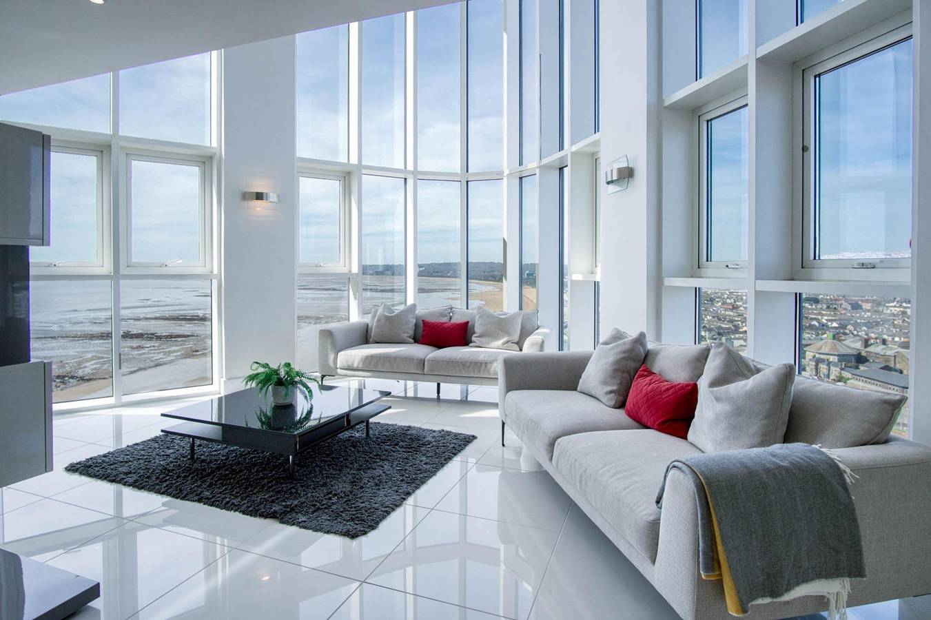 Apartamento entero, High Floor Meridian Tower - 3 Bedroom - Swansea in Swansea, Región de Swansea