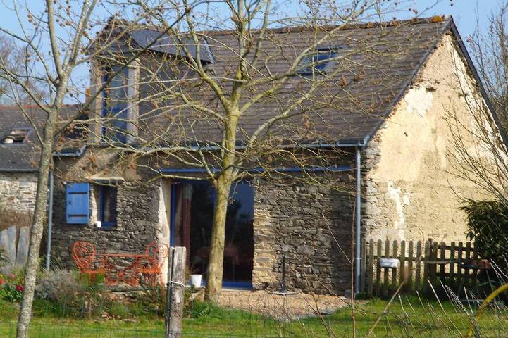 Gîte pour 4 personnes, avec terrasse et jardin, animaux acceptés dans Vay