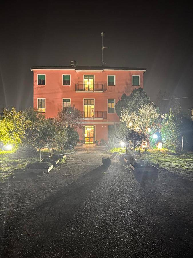 B&b per 3 persone, con terrazza a Modena