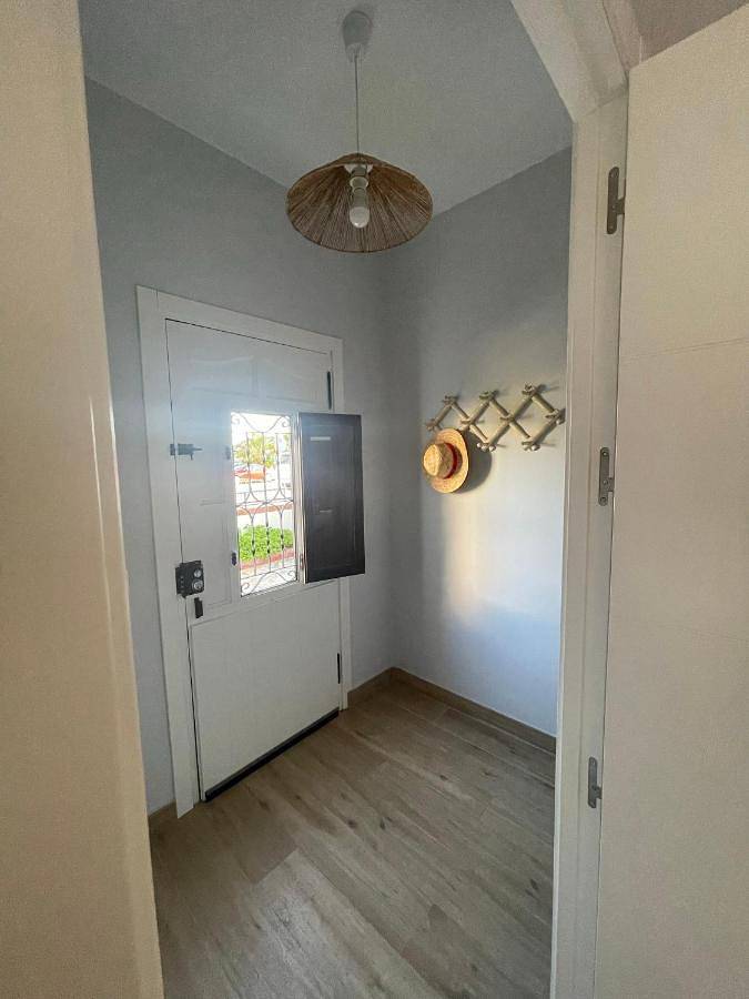 Ganze Wohnung, Two-Bedroom Apartment in Benajarafe, Vélez-Málaga