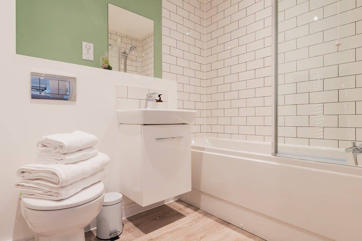 Entire apartment, Stay Zeni, Hardwick House Derby Lovely 1 Bed Flat in Derby, East Midlands