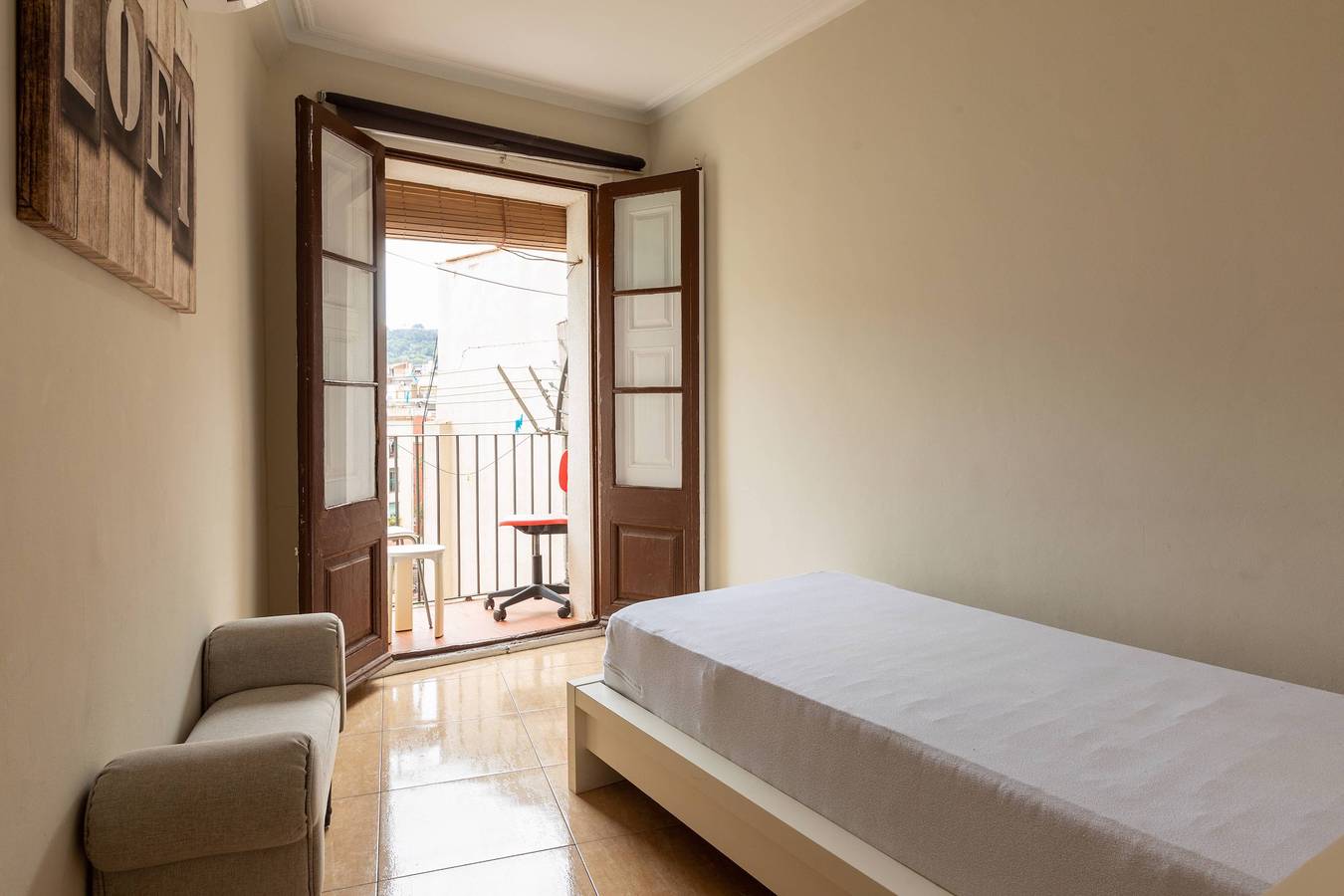 Ganze Wohnung, 42Man1018 - Centrally located flat in Sant Antoni in Barcelona Zentrum, Barcelona