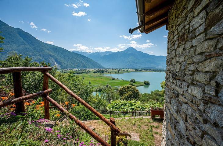 Ferienhaus für 3 Personen, mit Seeblick und Garten in Italien - 2