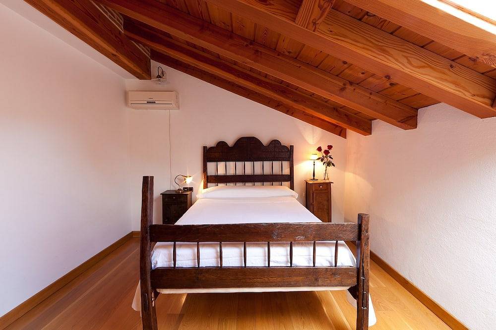 Casa con piscina a 8 minutos de la playa, wifi gratis in Ea, Vizcaya