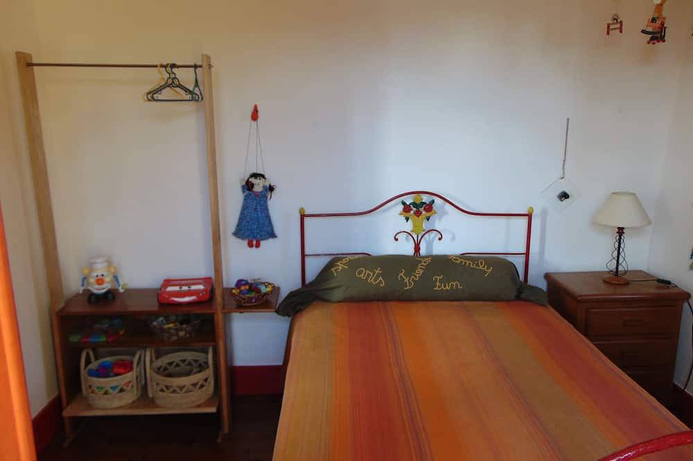 Casa Magnolia- Casa Rural da Magnólia, na aldeia de Carvoeiro in Macinhata do Vouga, Distrito de Aveiro